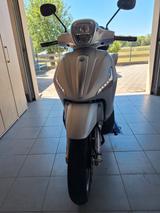 Piaggio Beverly 300 S   ABS und ASR - Angebote