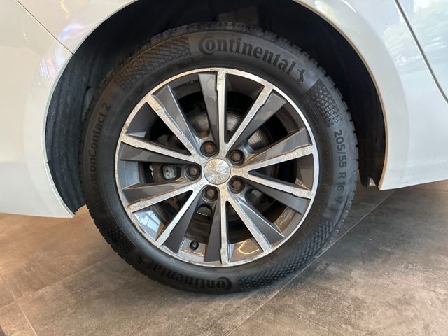 Peugeot 308 SW Allure *TEMPO*NAVI*PDC*KLIMAAUTO*