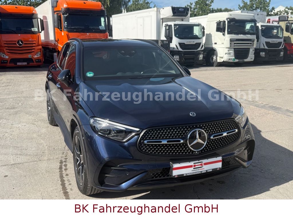 Image of Mercedes-Benz GLC 300