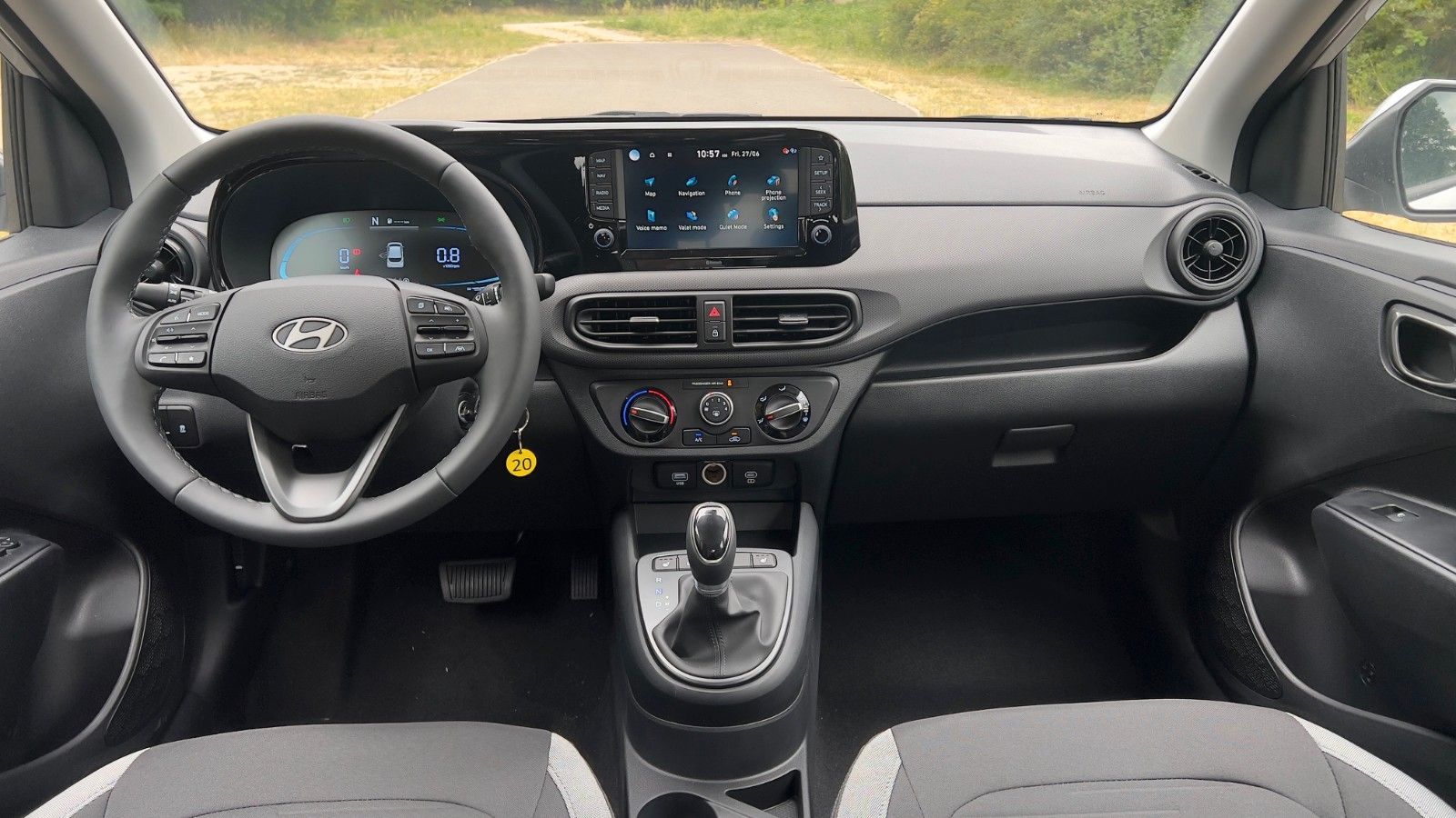 Fahrzeugabbildung Hyundai i10 Trend 1.0 AMT *Navi*RFKamera*PDC*Klima*