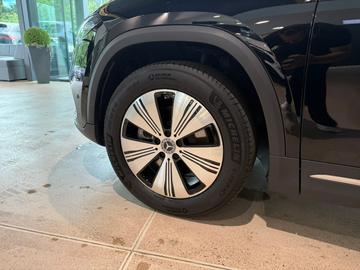 2025 Mercedes-BENZ EQA 照片 8