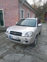 Hyundai Pkw Hyundai Tucson - gebrauchte Hyundai Accent aus dem Jahr 2007