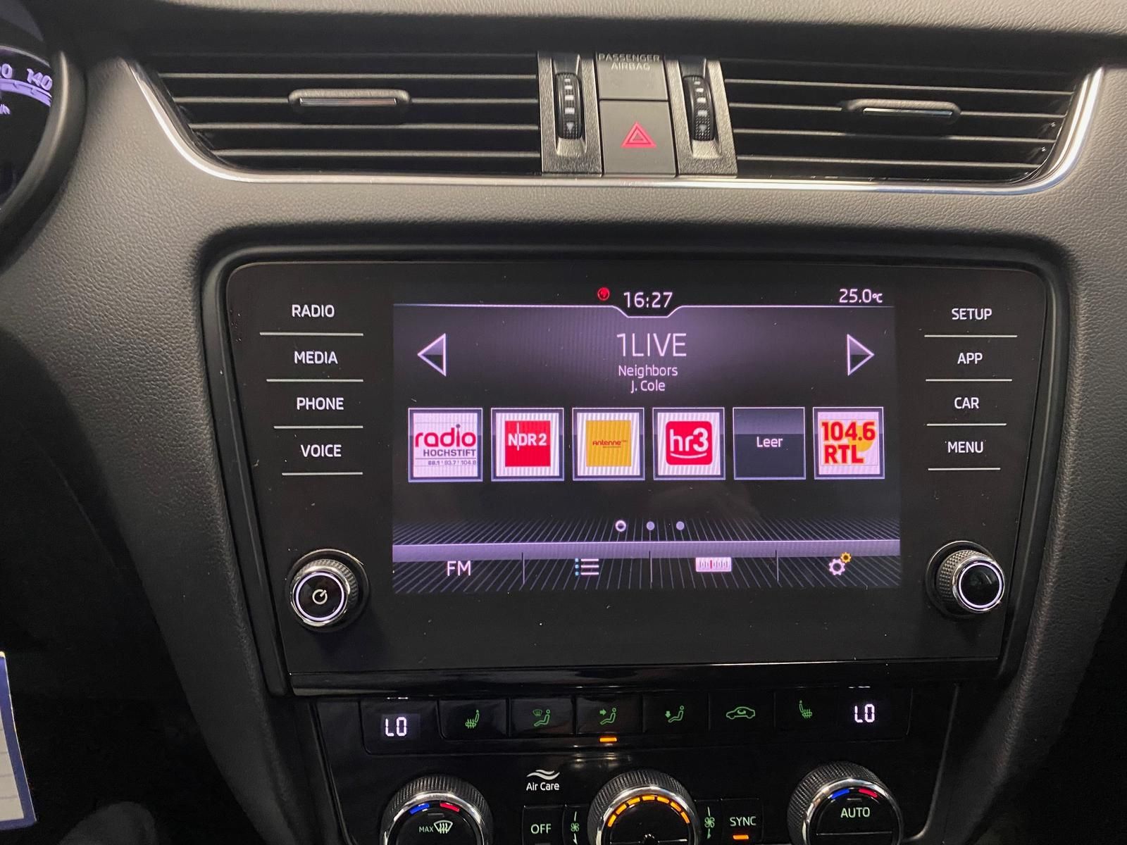 Fahrzeugabbildung SKODA Octavia 1.0 TSI Clever APP+KLIMA+PDC+SITZHEIZ+An
