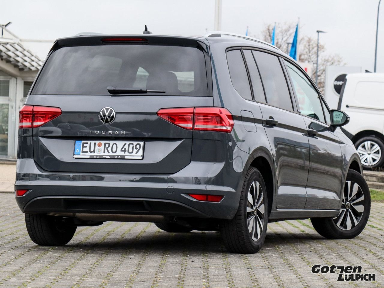 Fahrzeugabbildung Volkswagen Touran Move Navi PDC 7-Sitze AHK Family-Paket