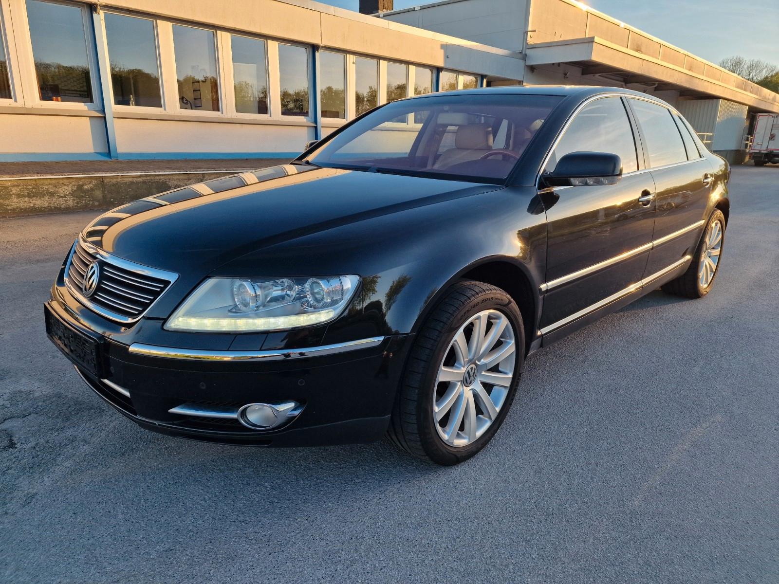 Volkswagen Phaeton 4.2 V8 lang 4MOTION Tiptronic 5-Sitzer