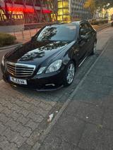 Mercedes-Benz E 250 CDI  AMG line / ACC /Totwinkel/ Spurassist - Mercedes-Benz E 250 in Wuppertal