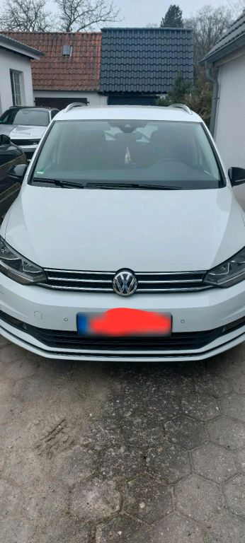 Image of Volkswagen Touran