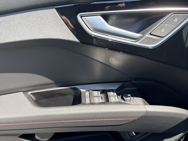 Q4 Sportback e-tron 45 QUATTRO S LINE MATRIX+PAN