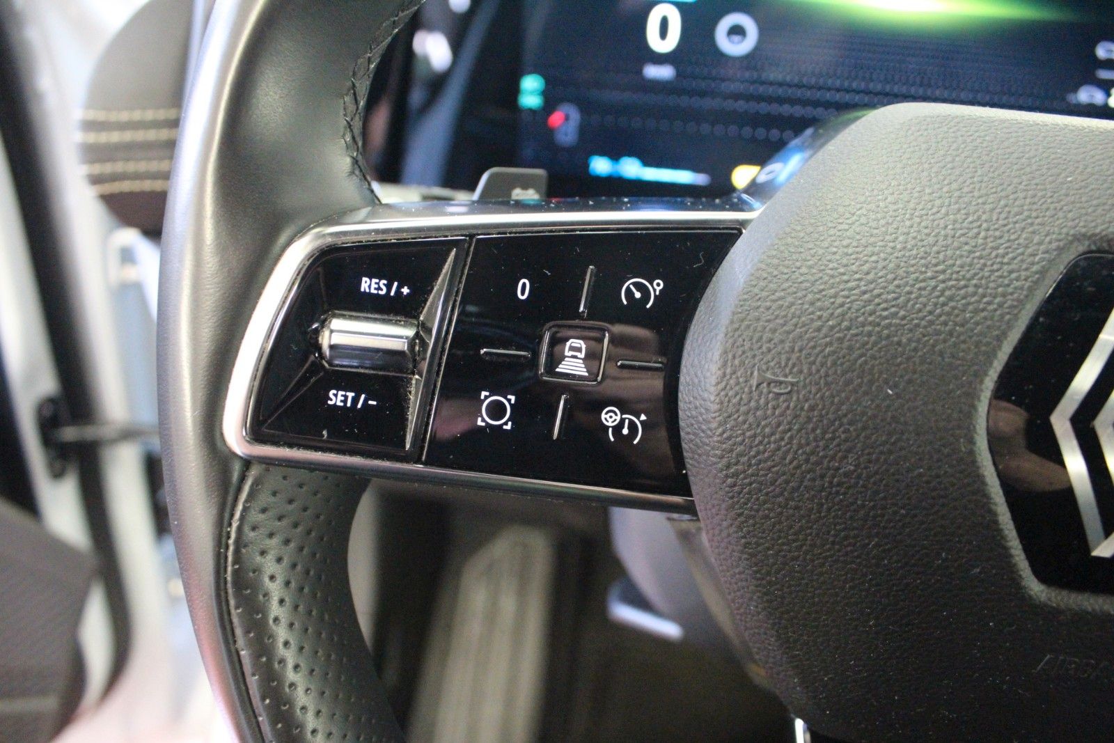 Fahrzeugabbildung Renault Megane E Tech Iconic EV60 220hp optimum charge