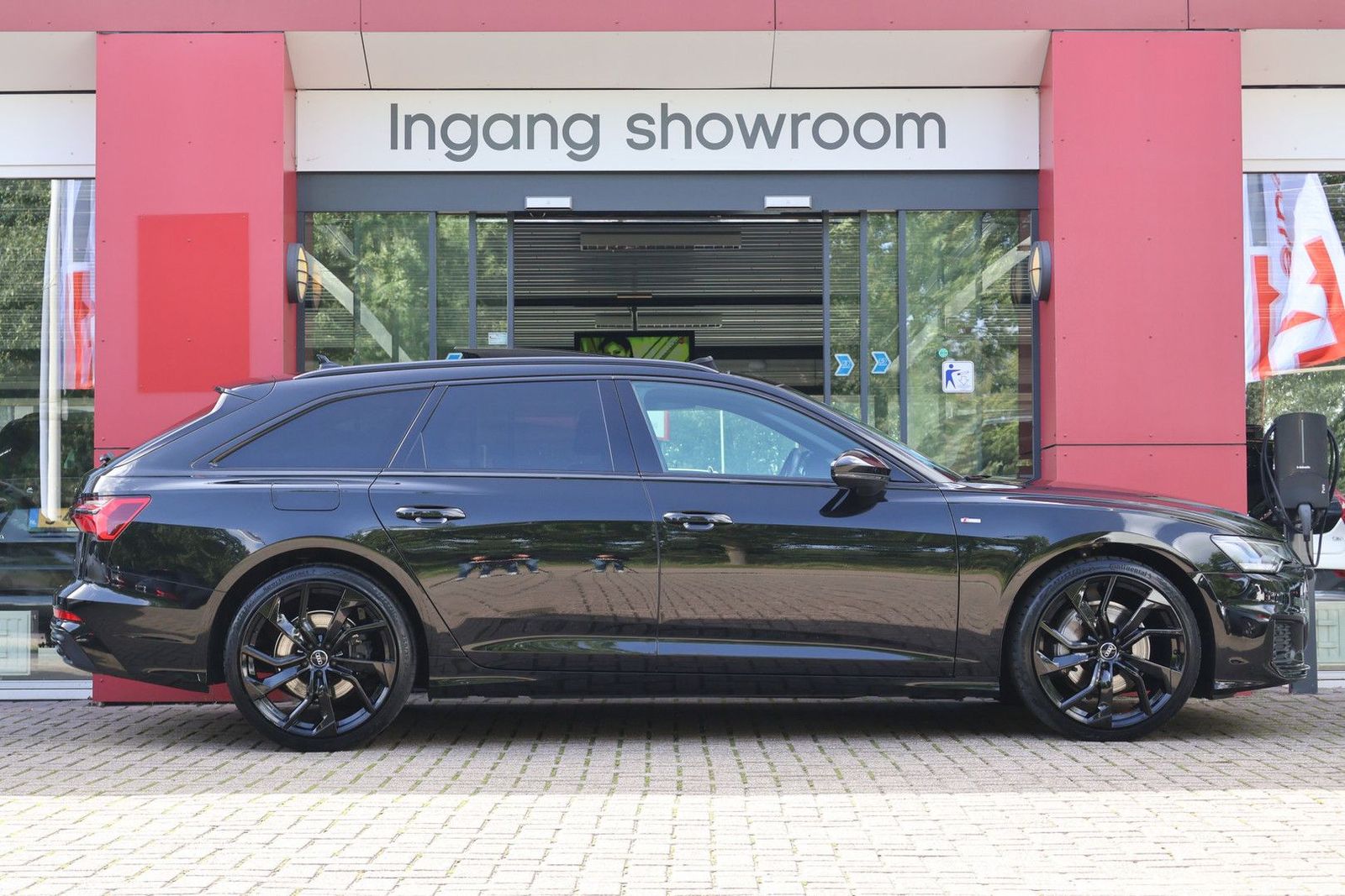 Audi A6 Avant 45 TFSI Pro Line | Black Optic | S-Line imagem 3