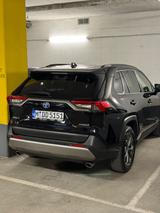 Toyota RAV 4 2.5 Hybrid Team Deutschland Auto Team ...