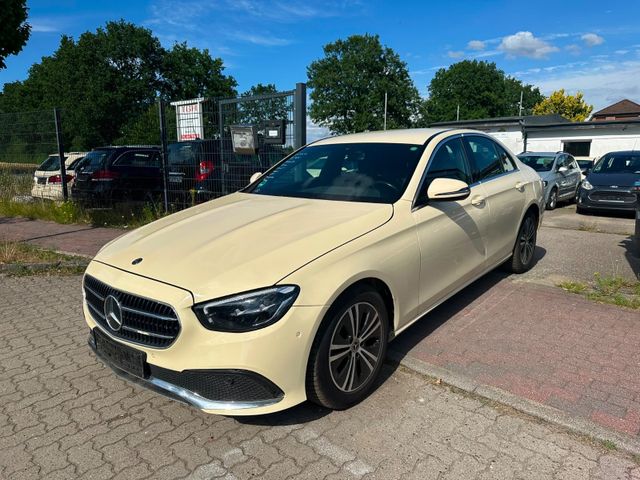 MERCEDES-BENZ E 200 d Avantgarde*Automatik*Kamera*Navi*PDC*LED