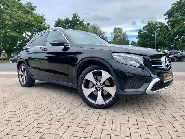 Mercedes-Benz GLC 250 Navi Xenon Leder 4Matic Wi+So Reif