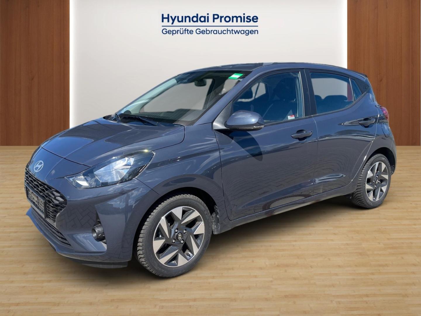 Hyundai i10 1.0 TREND ALLWETTER NAVIGATION