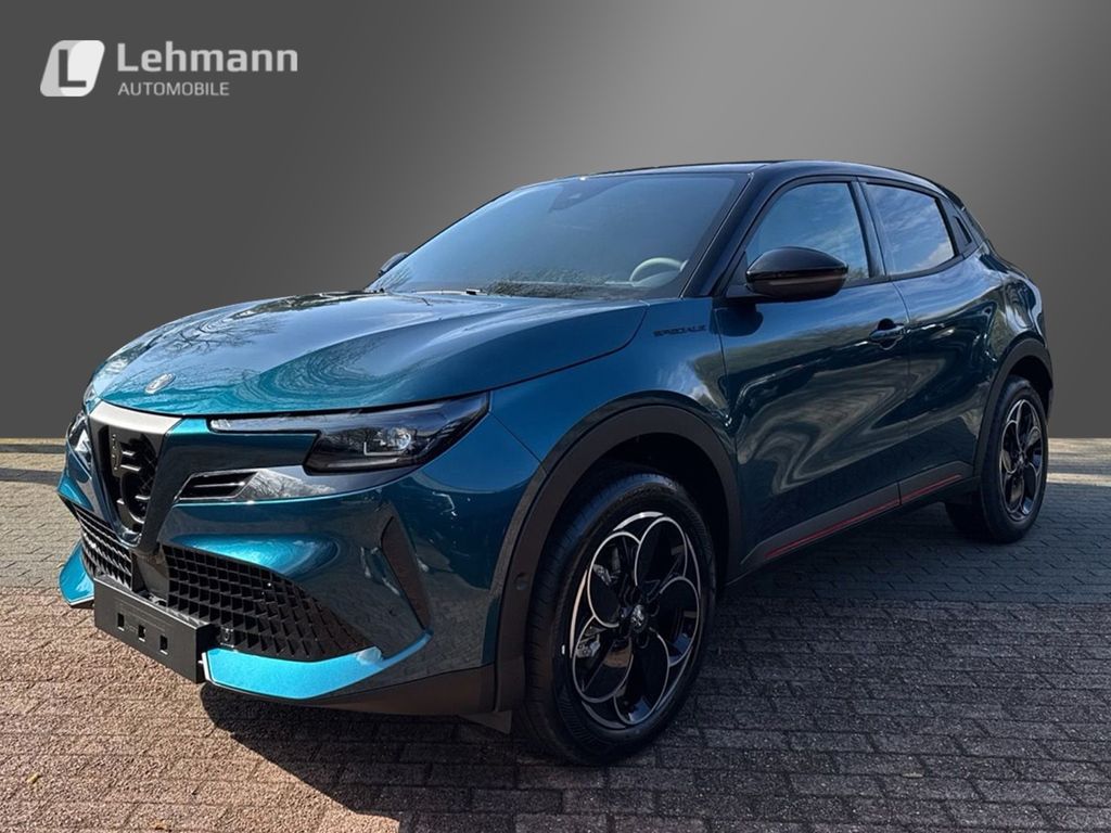 Alfa Romeo Junior Ibrida SPECIALE Panoramadach-TechnologieP