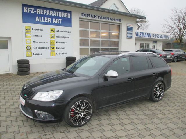 Skoda Octavia 2.0 TFSI Combi DSG RS, Leder