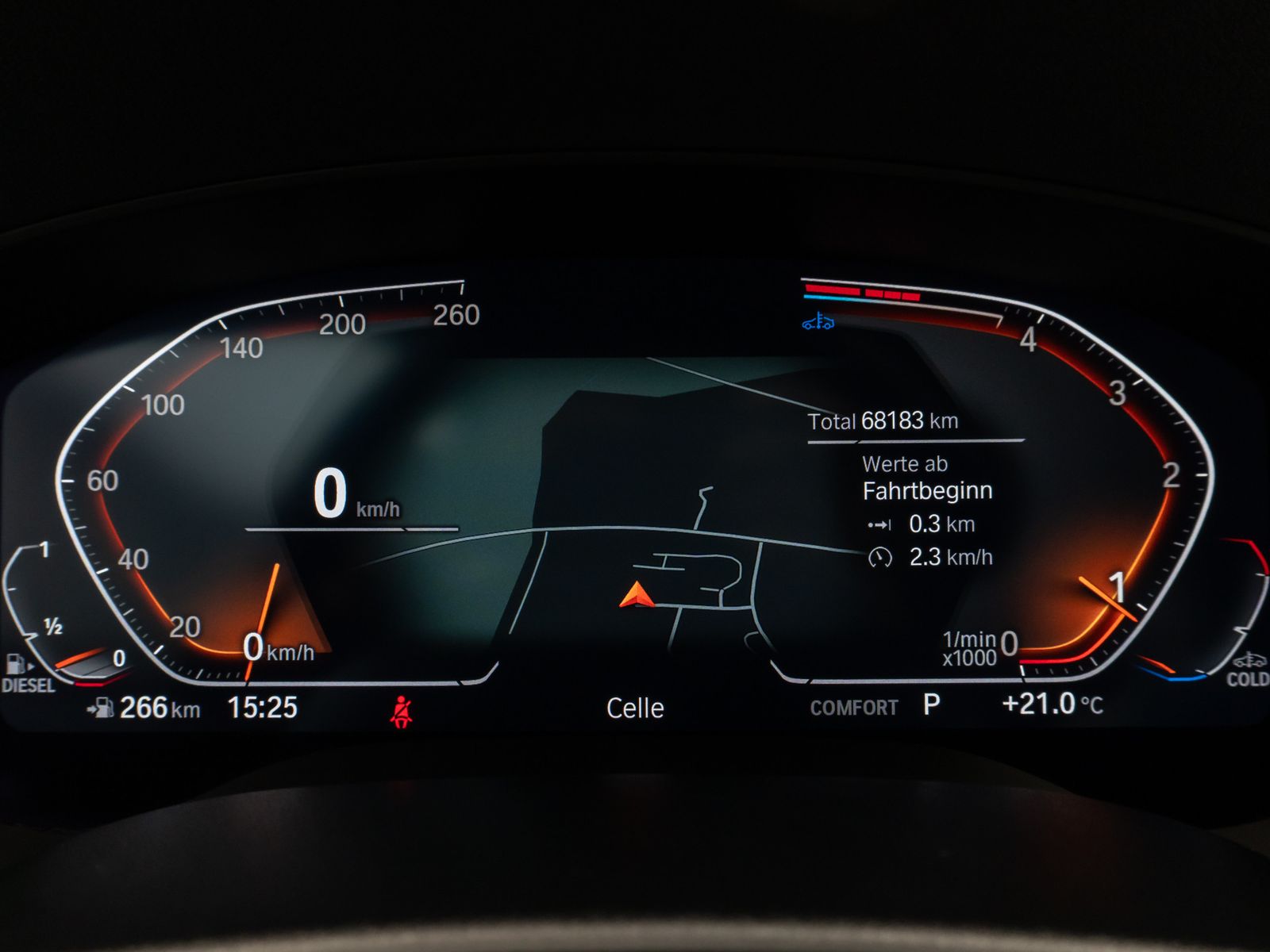 Fahrzeugabbildung BMW 520d Kamera DAB Leder 4xKlima AHK Alarm Sport