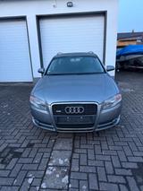 Audi A4 3.2 FSI quattro Avant  - Audi A4 aus 2005: 3.2