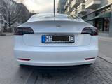 Tesla Model 3 Standard RWD  - Tesla Model 3 Gebrauchtwagen in München
