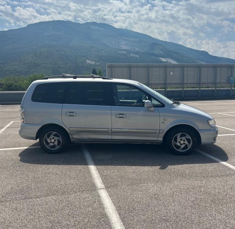 Hyundai Trajet