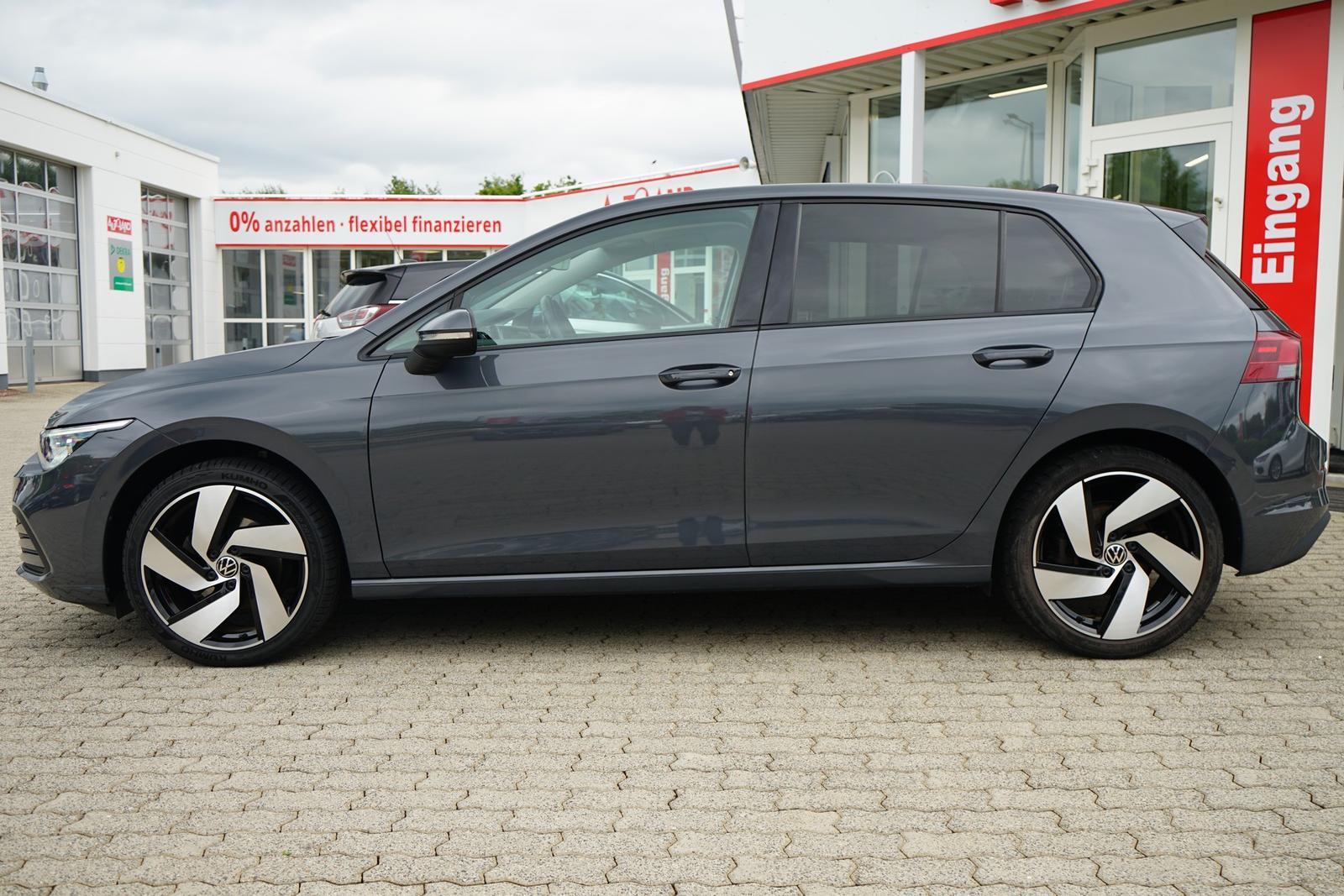 Volkswagen Golf VIII 1.5 eTSI DSG Style LED Navi HarmanKard, миниатюра 4