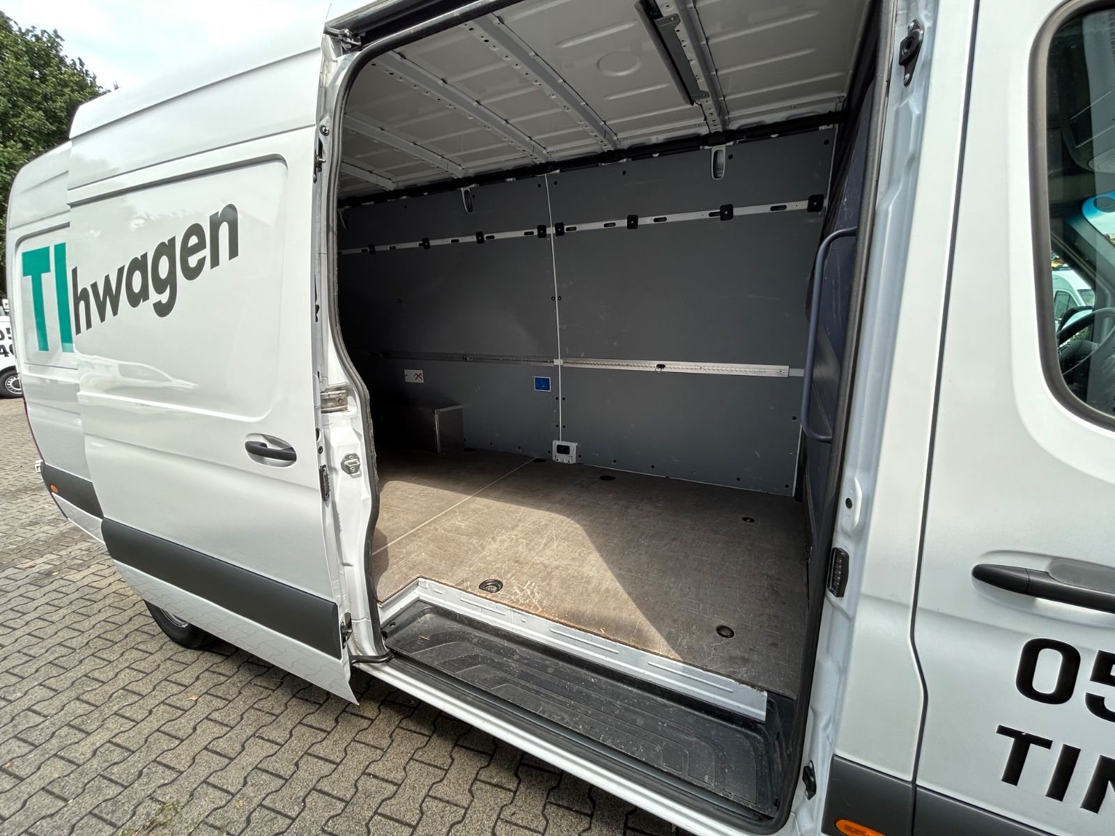 Fahrzeugabbildung Mercedes-Benz Sprinter III 317 CDI , Navi Klima AHK 3,5