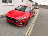 Hyundai i30 1.5 T-GDI Hybrid Prime DCT Prime STAUASSISST - Hyundai i30 Prime mit Hybrid-Antrieb (Benzin/Elektro)