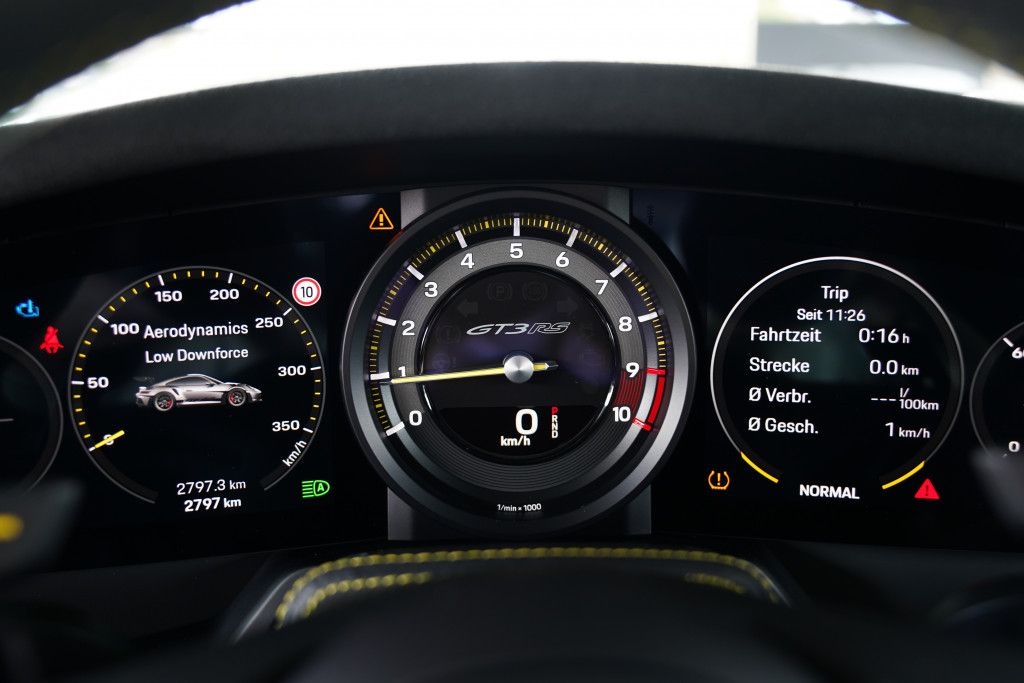 Porsche 992
