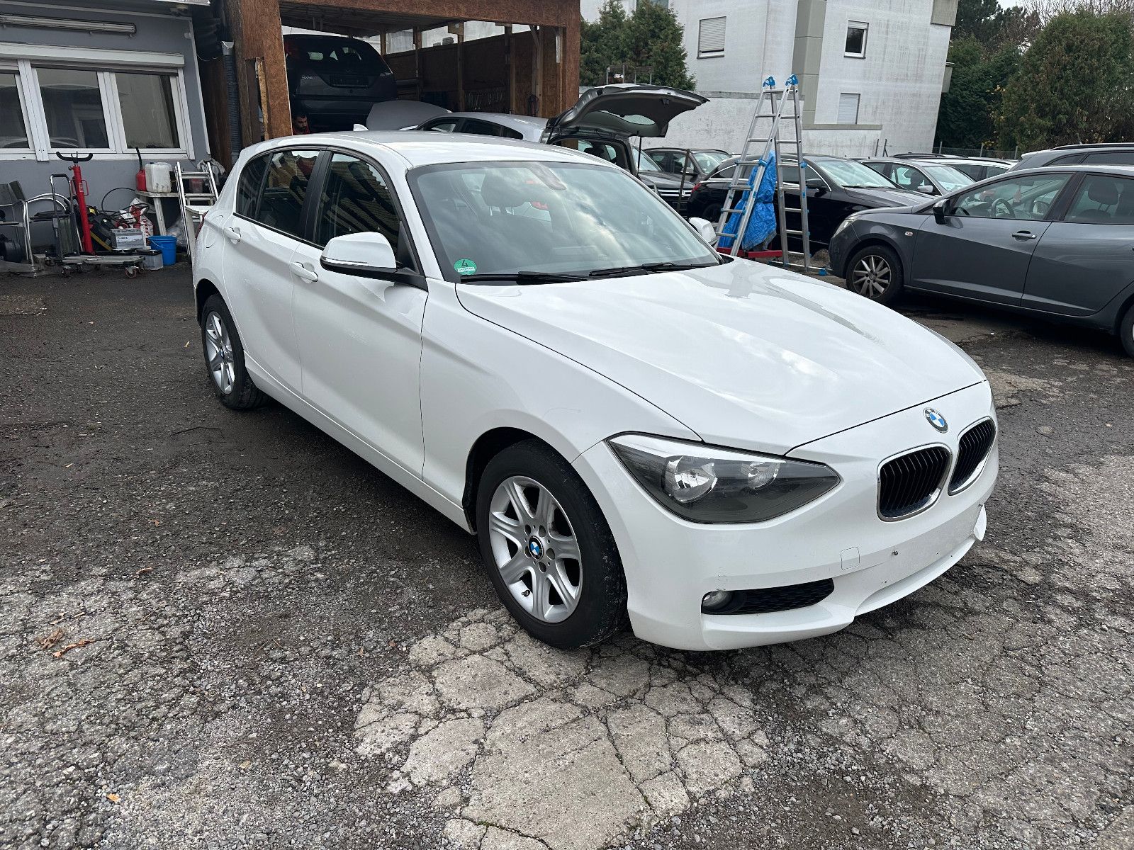 BMW 116 - 1