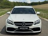 Mercedes-Benz C 63 S AMG/Perf.AGA/LED/Burmester/Comand/HUD/ - Mercedes-Benz mit Benzin-Antrieb: Kombi, 63 AMG