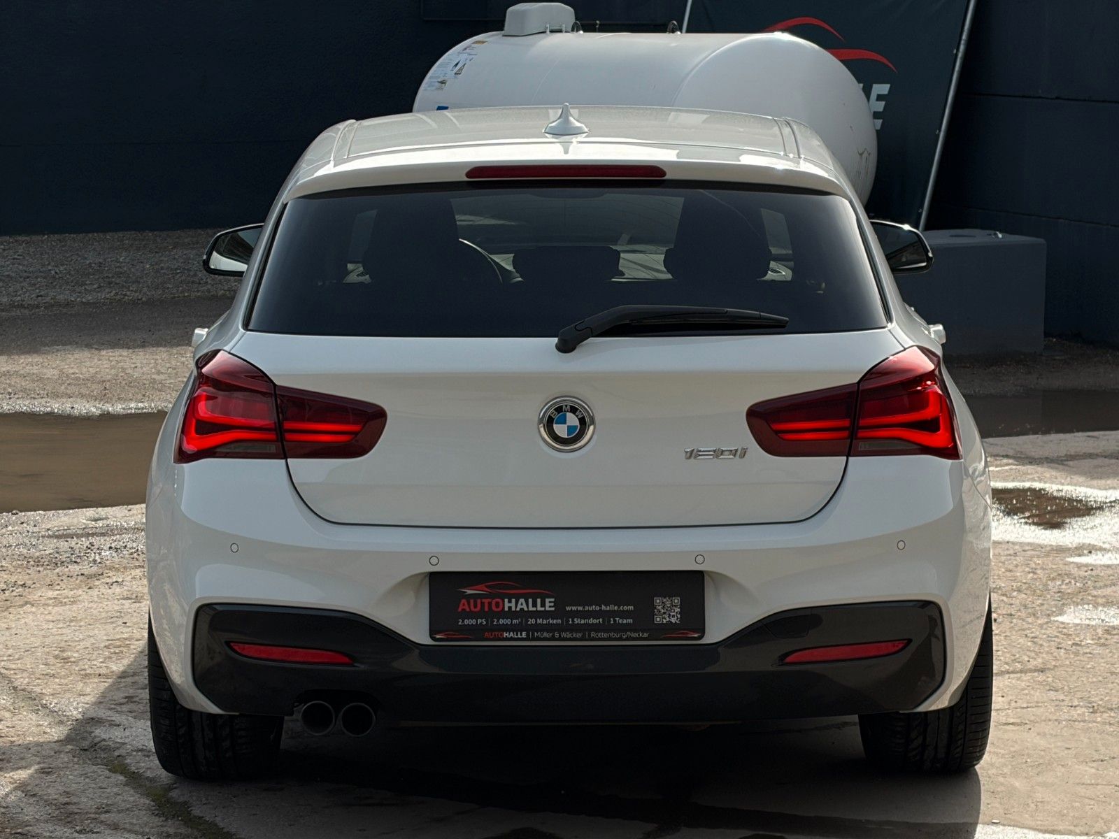 Fahrzeugabbildung BMW 120i M Sport Shadow Aut. SHZ PDC LED Navi TEMP