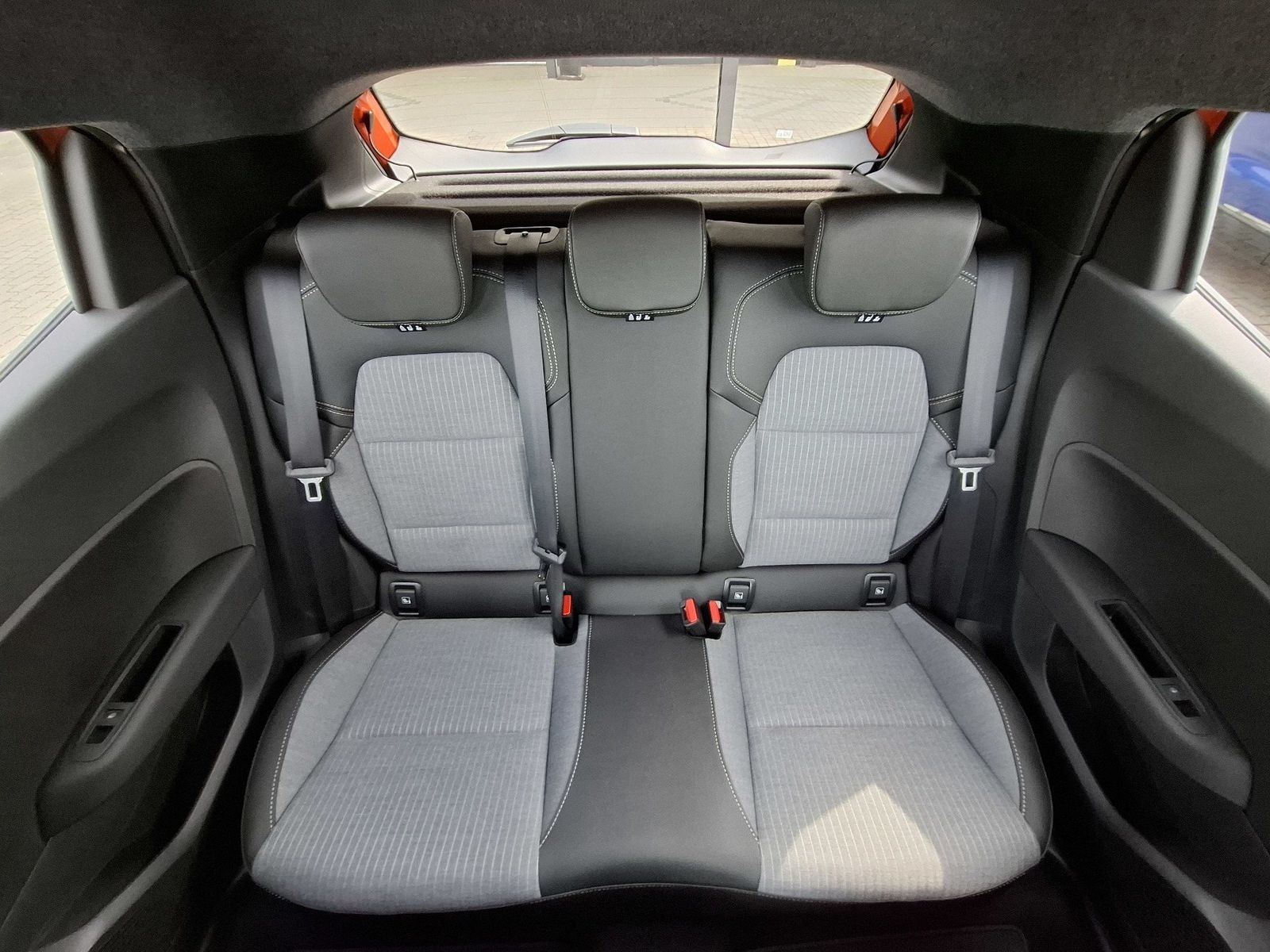 Renault Clio - Bild 15