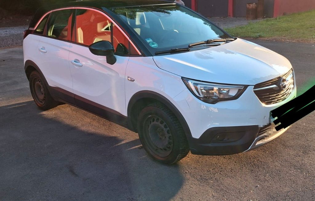 Image of Opel Crossland (X)