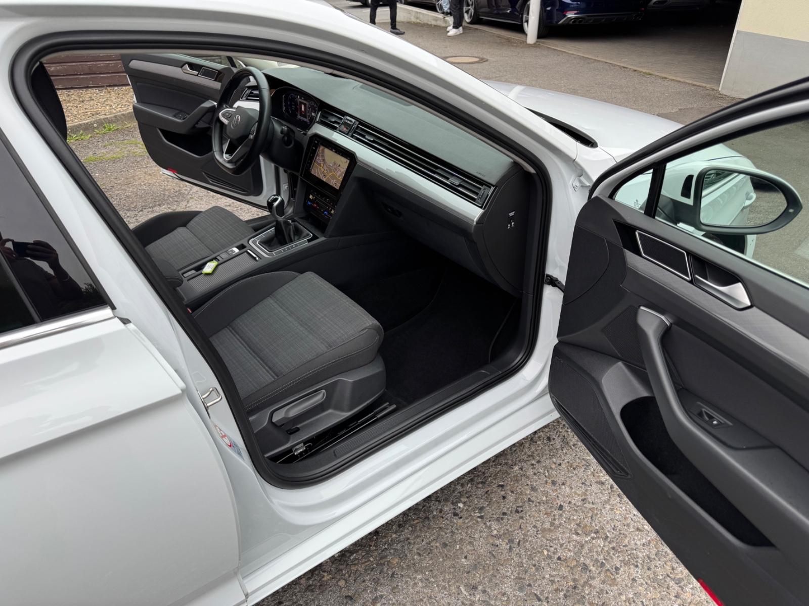Volkswagen Passat Business AHK/Matrix/Digital/HUD, миниатюра 13