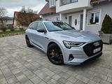 Audi e-tron 55 quattro - - Audi e-tron: Von Privat