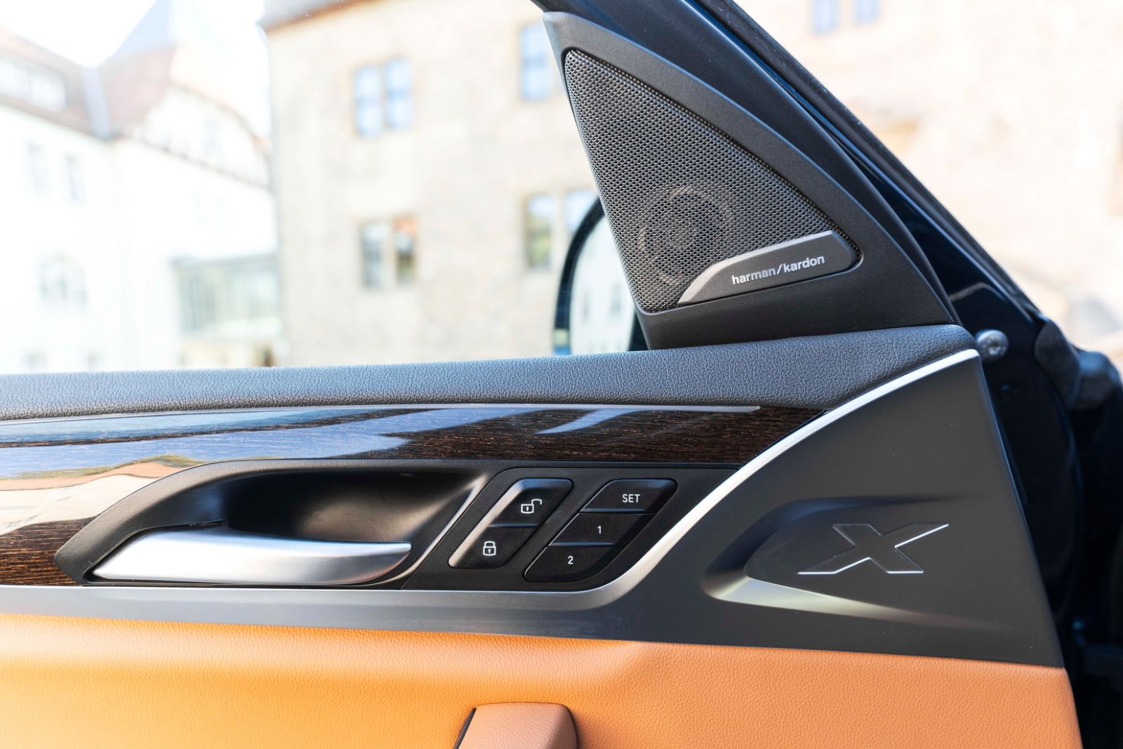 Fahrzeugabbildung BMW X4 M40i M-SPORT HUD H&K 360° CARPLAY LED