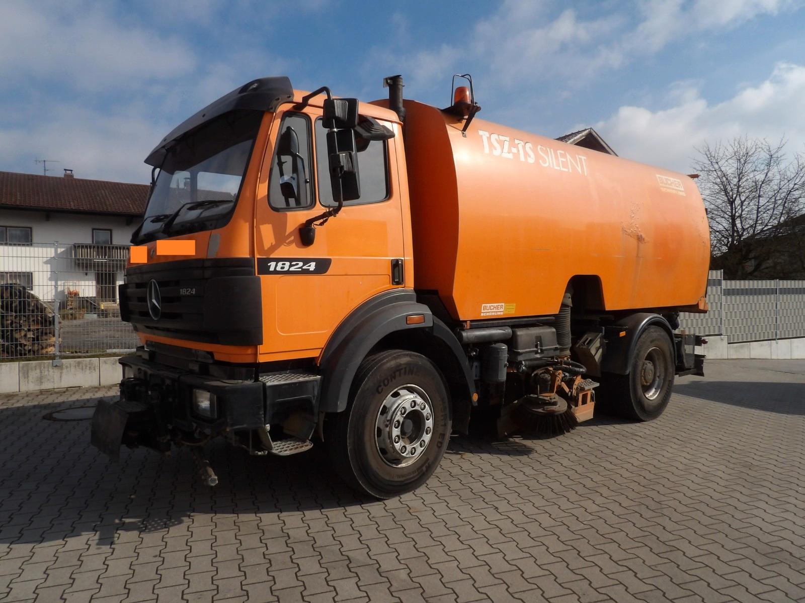 Mercedes-Benz SK Kehrmaschine/2x Besen/Hochdruck/Sauger