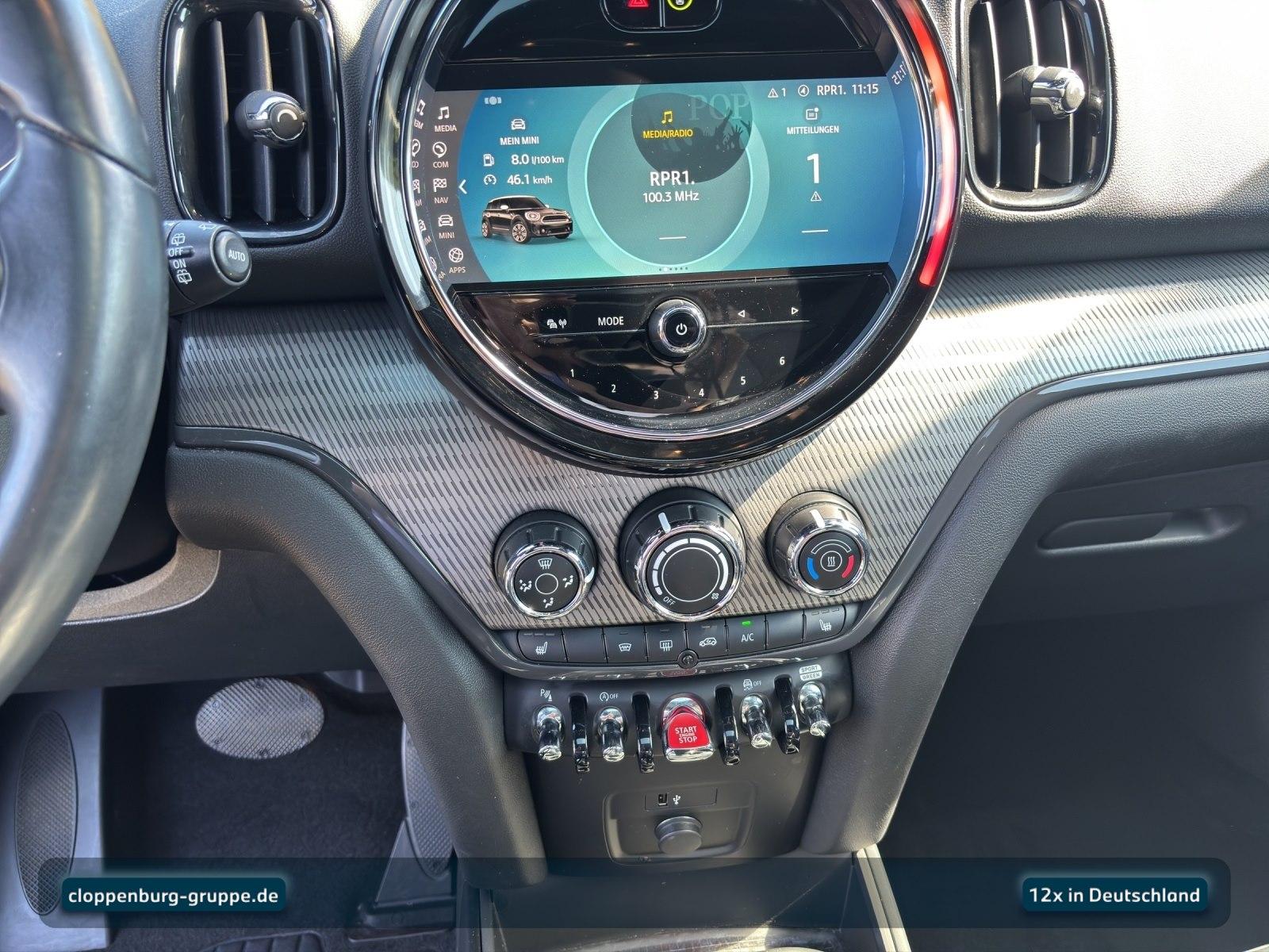 MINI Countryman S ALL4 Head-Up+Navi+Pano+Kamera+ACC