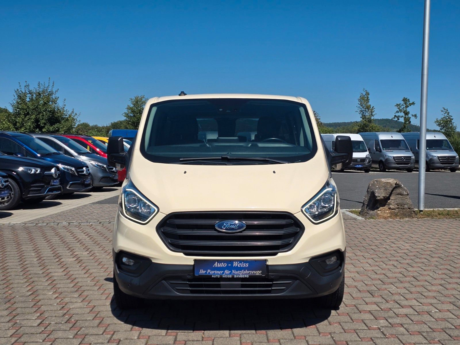 Ford Transit Custom 320.L2.8 x SITZER.NAVI.RFK.ACC. imagem 2