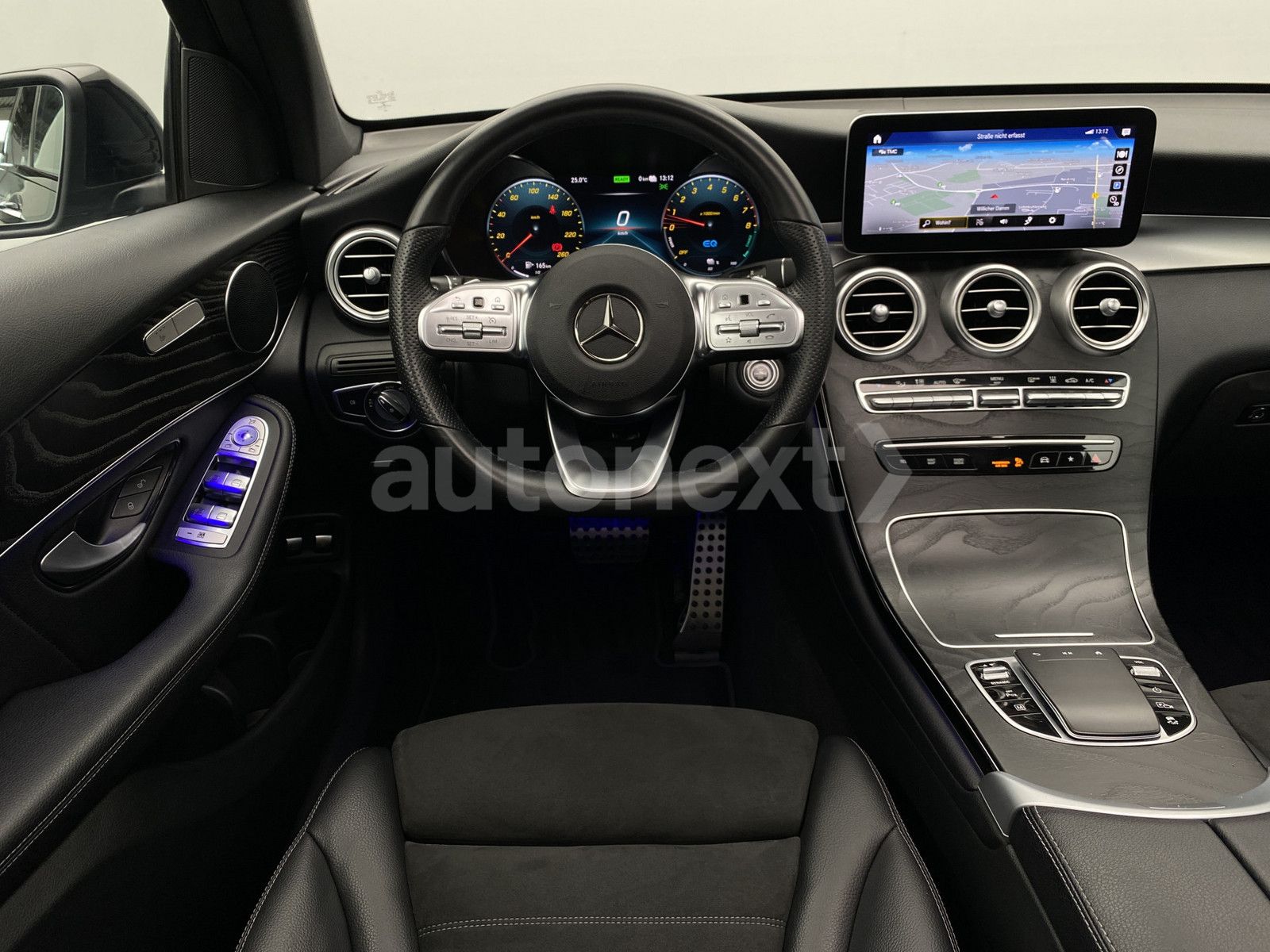 Mercedes-Benz GLC 300e 4M *2x AMG Line+Night* PANO+360° (3936) imagem 2