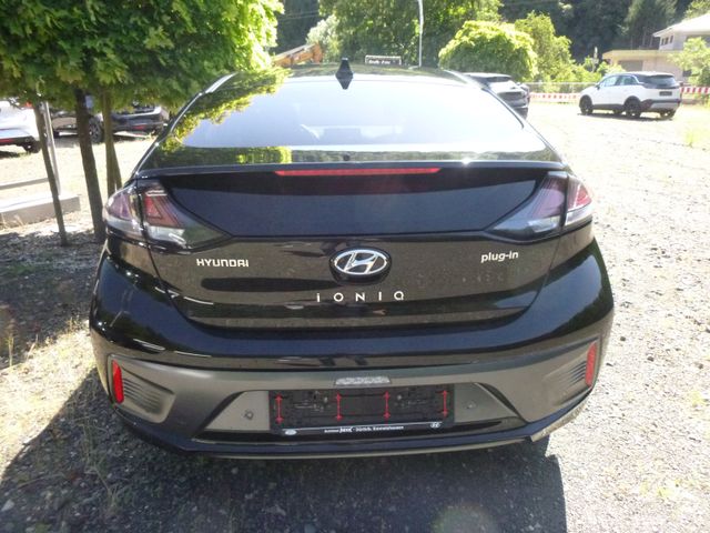 IONIQ Style Plug-In Hybrid Automatik