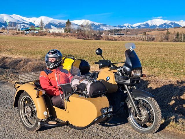 BMW R1100GS mit Gespann