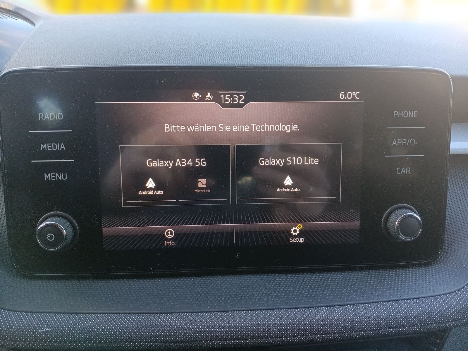 Fahrzeugabbildung SKODA FABIA 1.0 TSI Selection GRA PDC Sitzheiz.