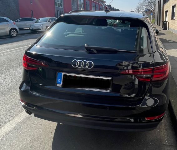 AUDI A4 2.0 TDI 