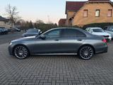 Mercedes-Benz E 220d Limousine, AMG, LED, ORIGINAL MATT - Mercedes-Benz E 220 mit Diesel-Antrieb: Limousine, Automatik
