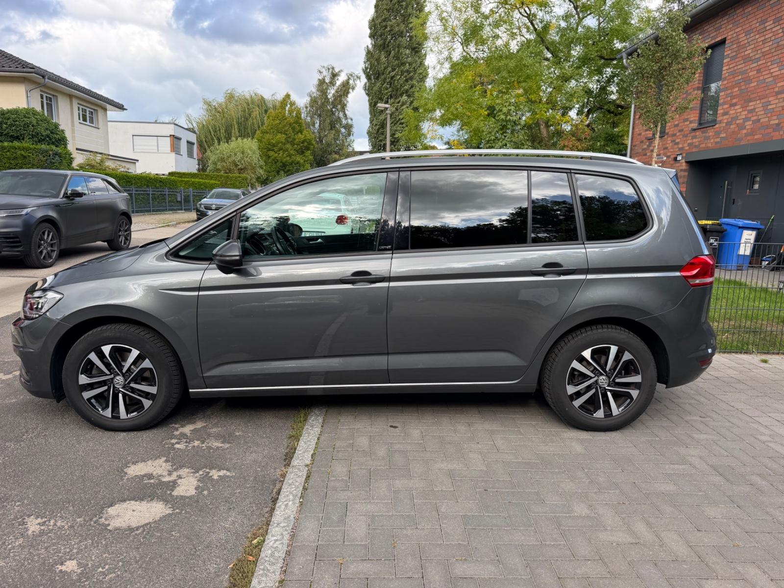 Volkswagen Touran UNITED 1.5 TSI DSG 7-Sitzer LED ACC Navi, миниатюра 8