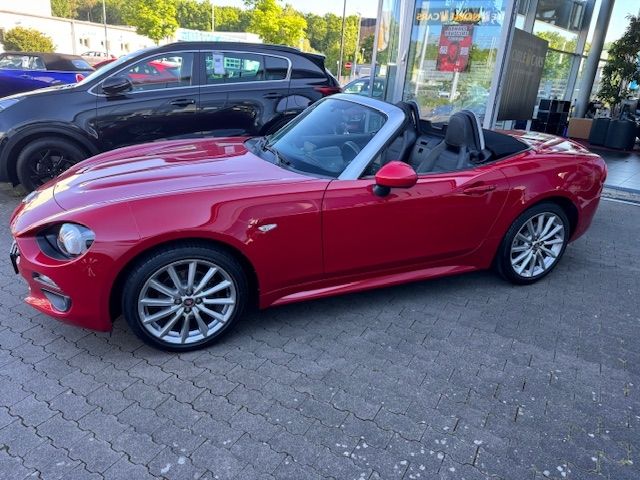 Fahrzeugabbildung Fiat 124 Spider Lusso KEYLESS NAV RFK SHZ DAB