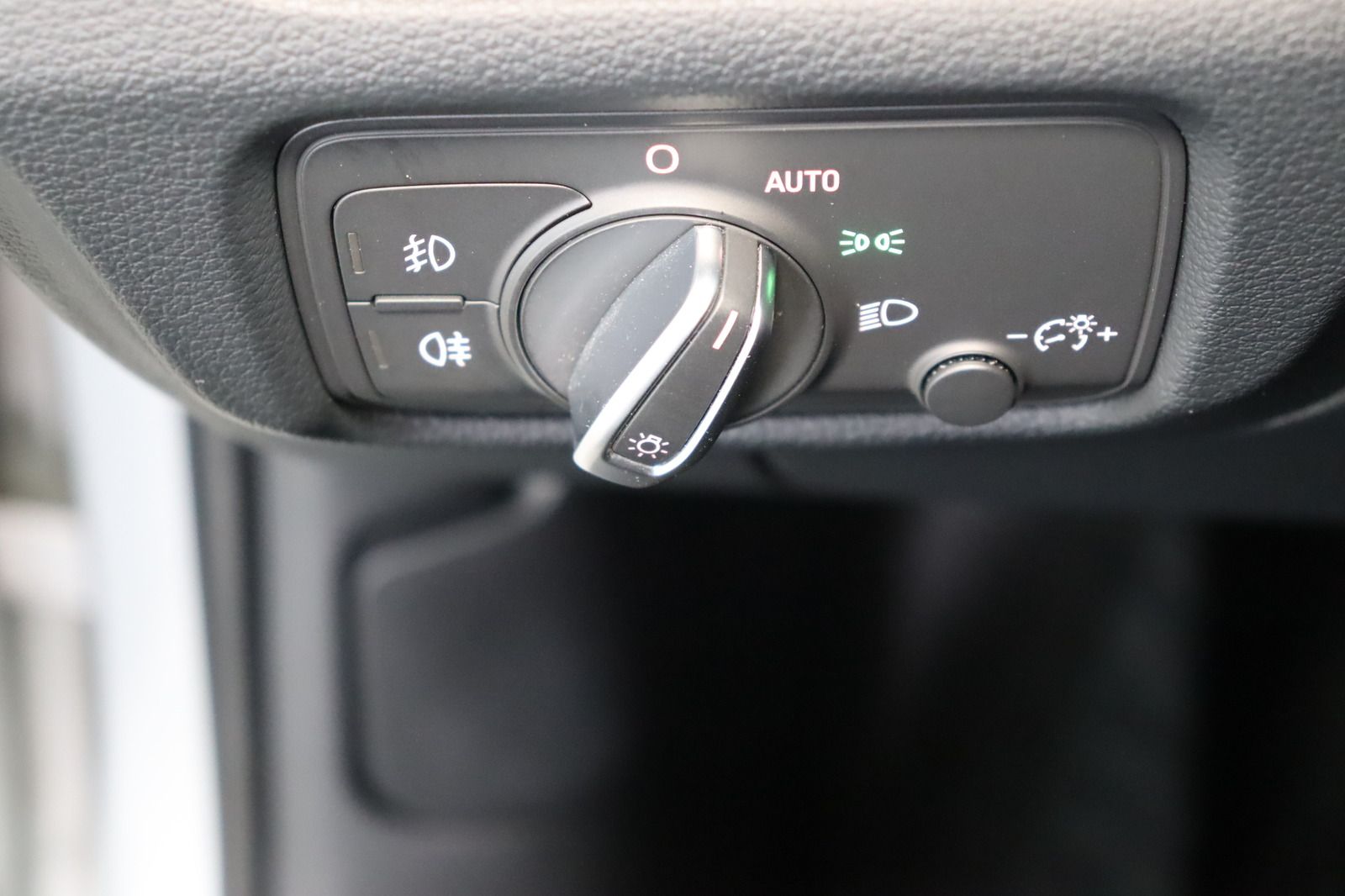 Fahrzeugabbildung Audi A3 1.4 TFSI * HU/AU neu * 1.Hand