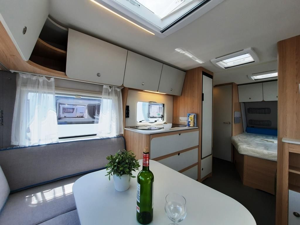Fahrzeugabbildung Dethleffs Aero 470 FR Verfüg./Sparen Sie 4.862,- €