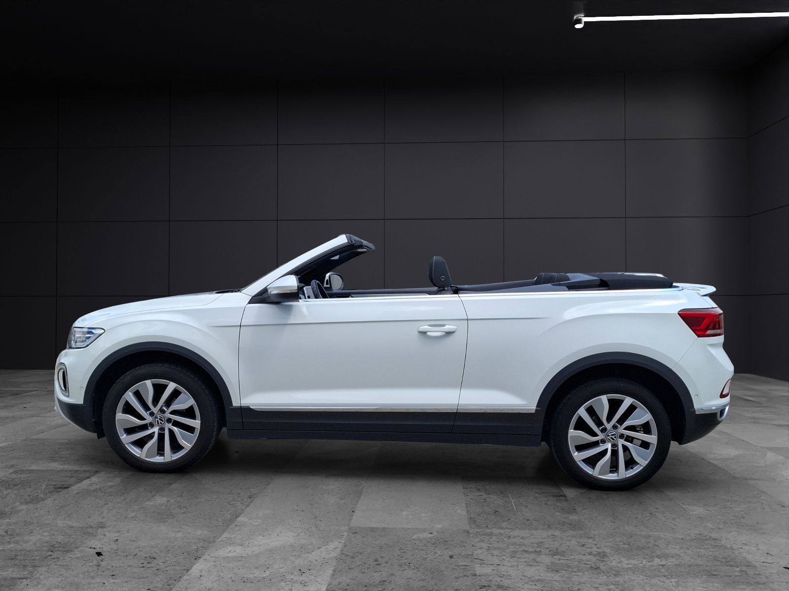 Fahrzeugabbildung Volkswagen T-Roc Cabriolet TSI Style LEDplus Navi AID ACC R